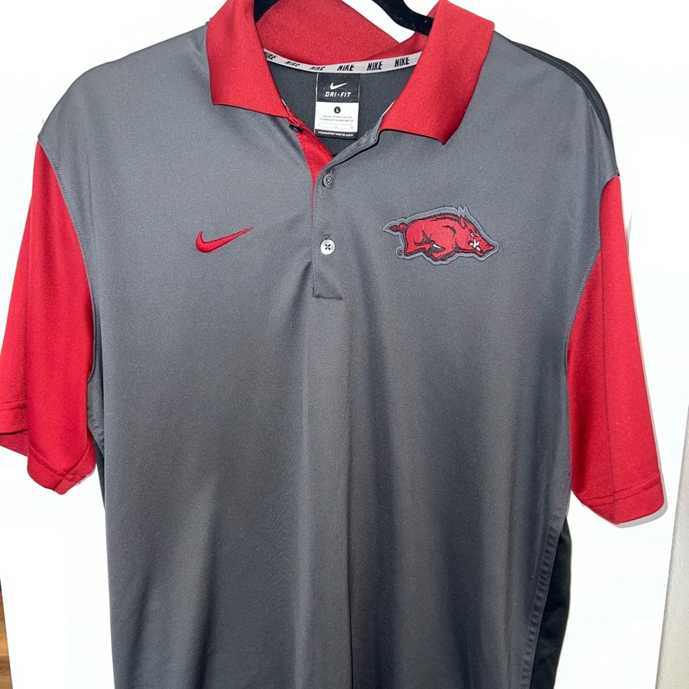 Mens Univ. of Arkansas Nike Dryfit